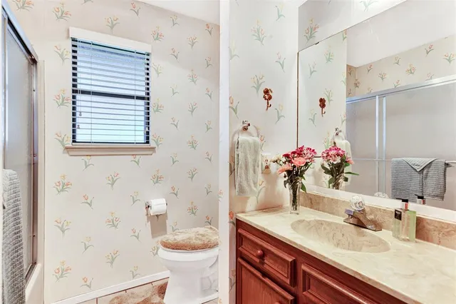 $1,200,000 | 9224 County Road 915, Godley, TX 76044