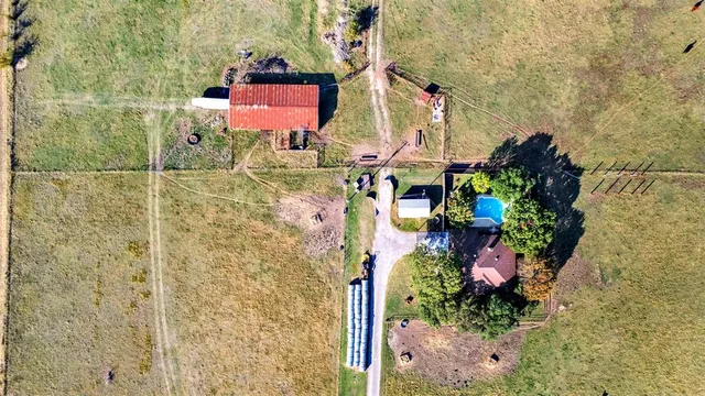 $1,200,000 | 9224 County Road 915, Godley, TX 76044