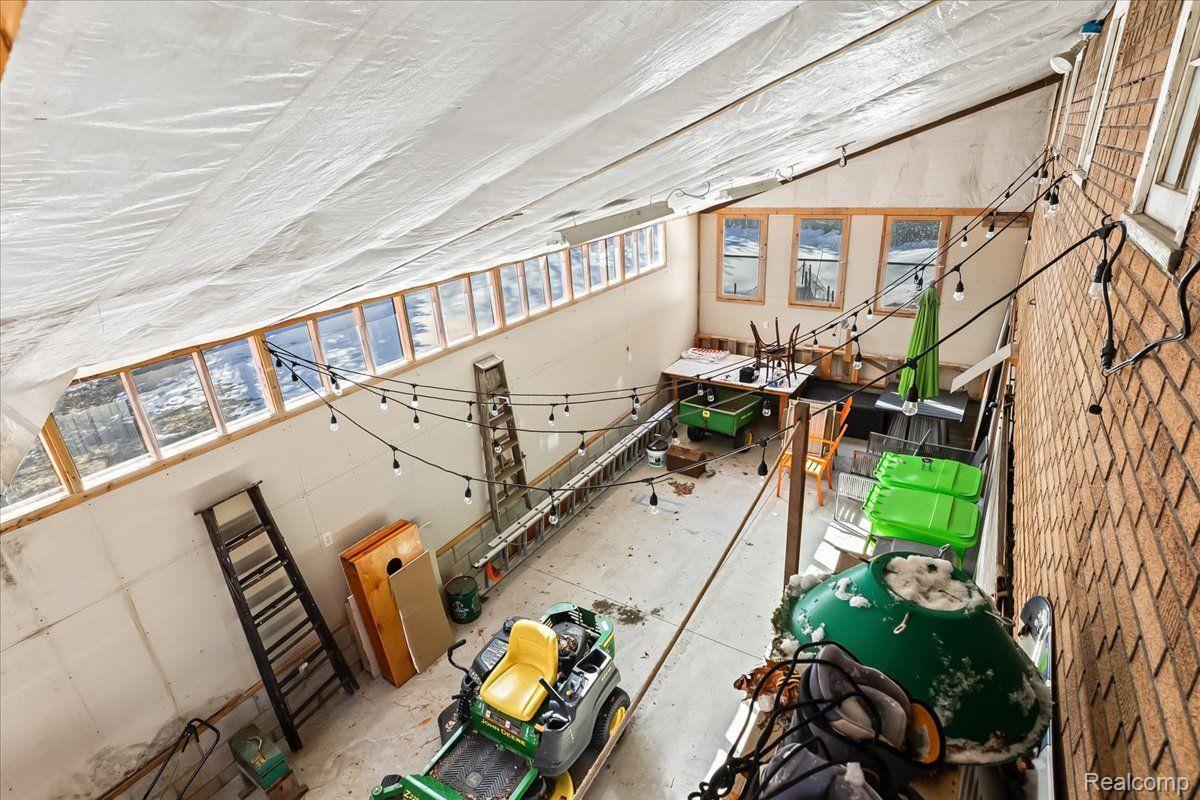 4529 Pleasant Valley Road Brighton, MI 48114 - Photo 46 of 66 Gallery Image 46