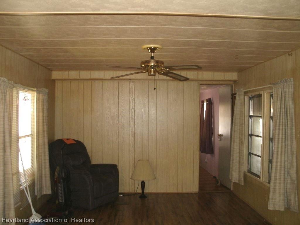 8141 Von Maxcy Road Sebring, FL 33870 - Photo 3 of 34 Gallery Image 3
