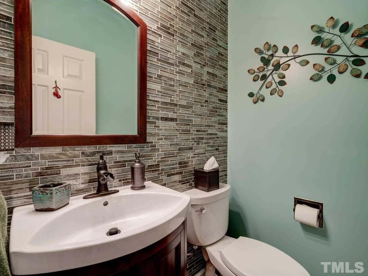 2725 Moorsfield Court Raleigh, NC 27604 - Photo 14 of 30 Gallery Image 14
