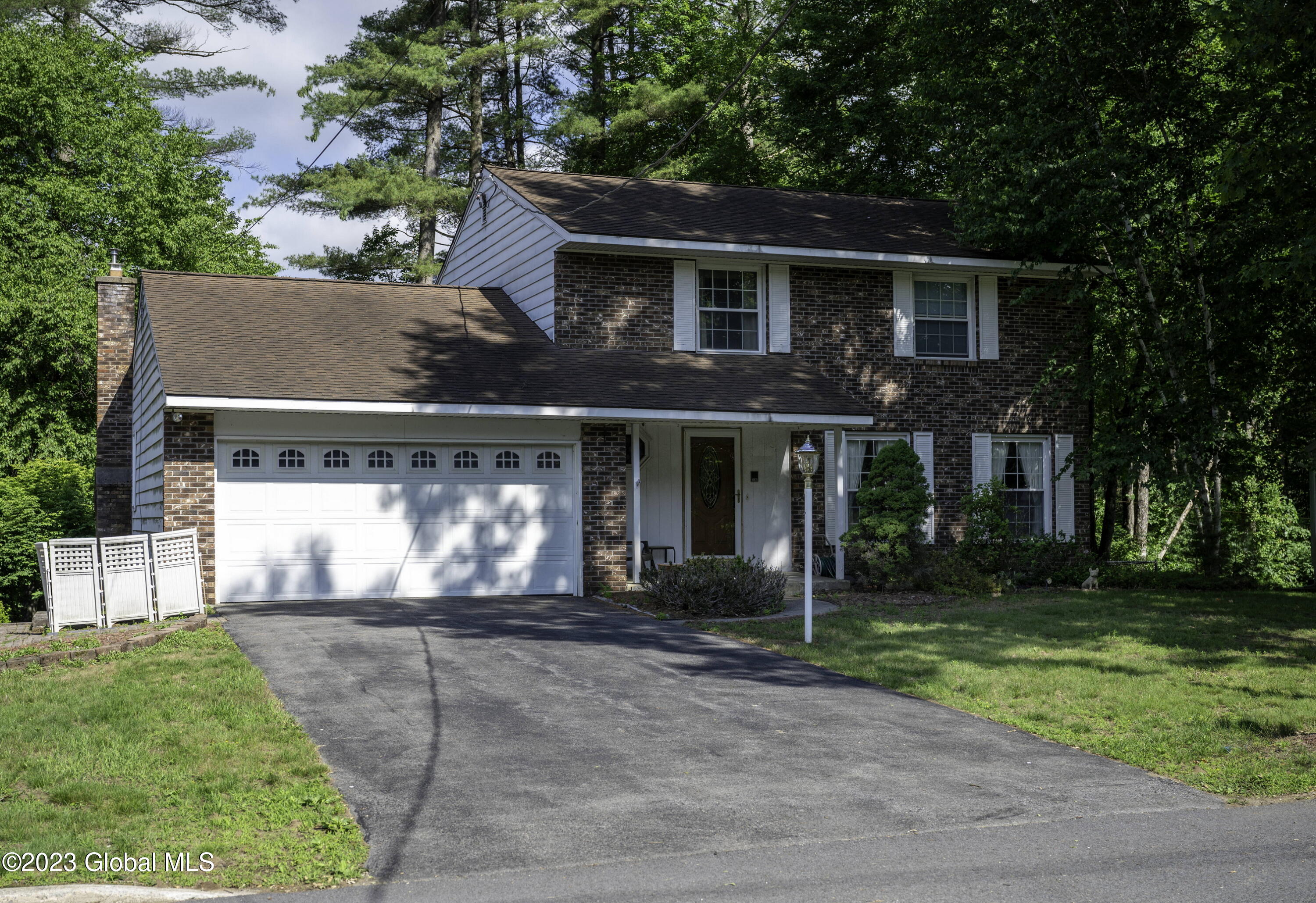 27 Round Table Road Saratoga Springs, NY 12866 - Photo 42 of 47 outside front 2