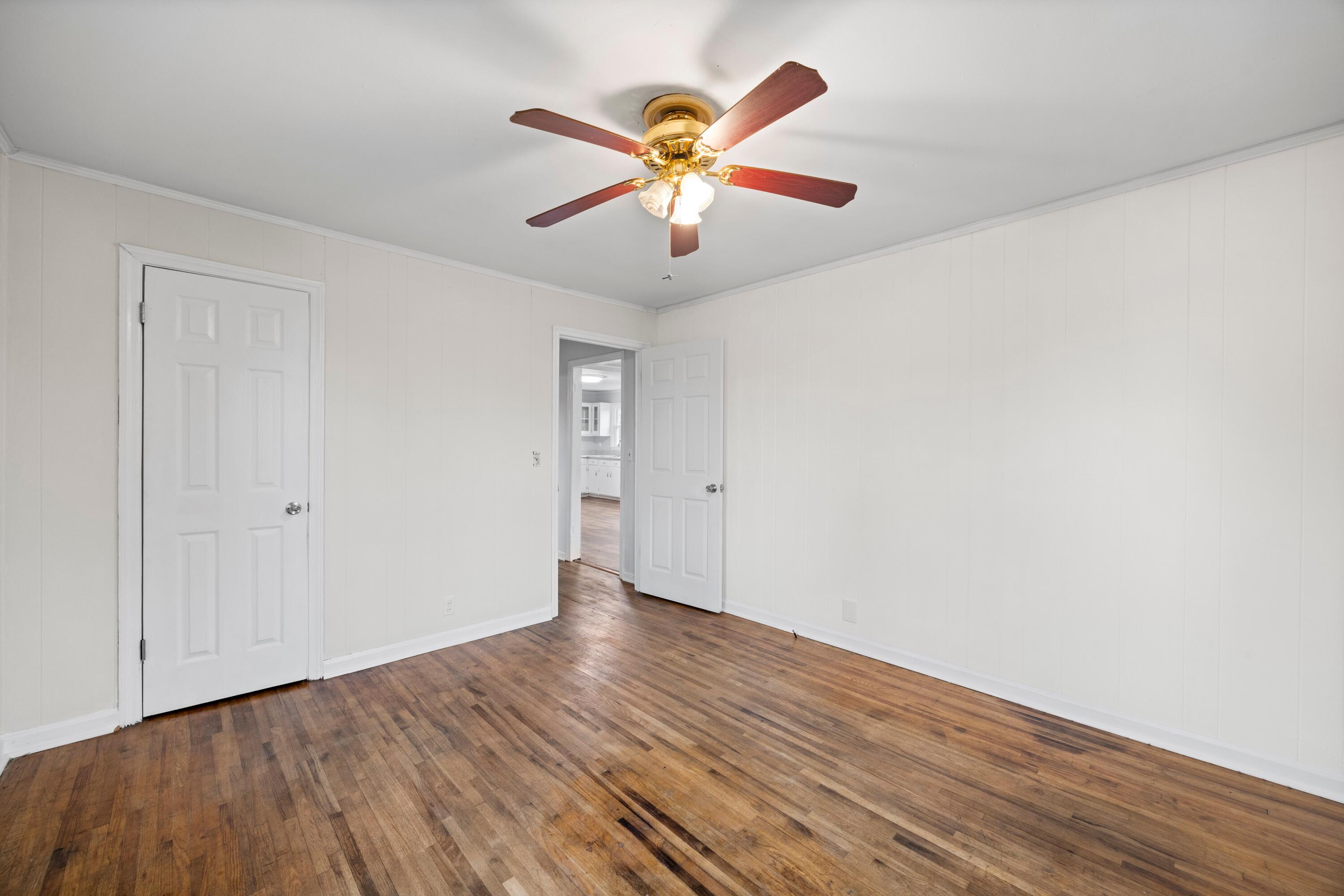 405 Andrews Street Rossville, GA 30741 - Photo 10 of 21 IMG_8928 - Copy