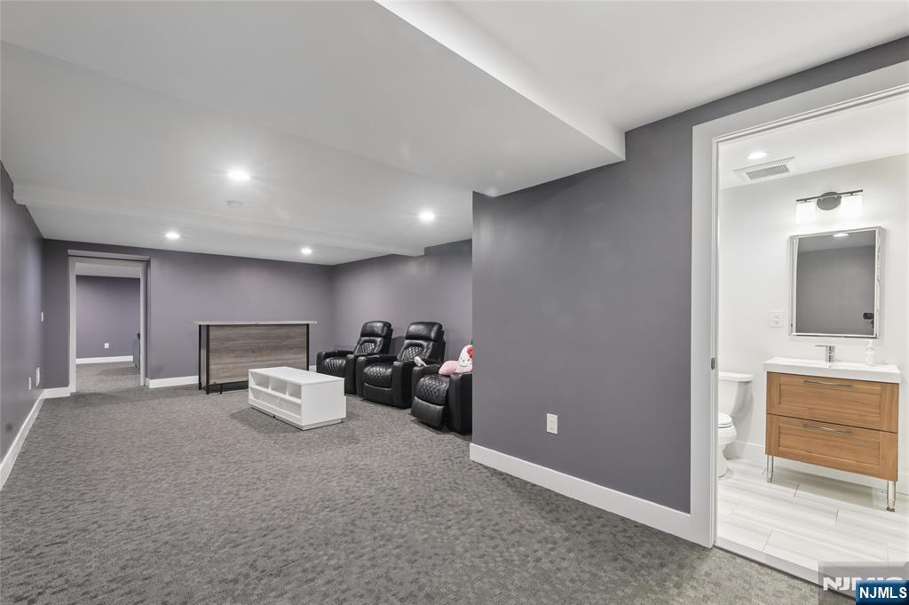 68 Serpentine Road Demarest, NJ 07627 - Photo 48 of 50