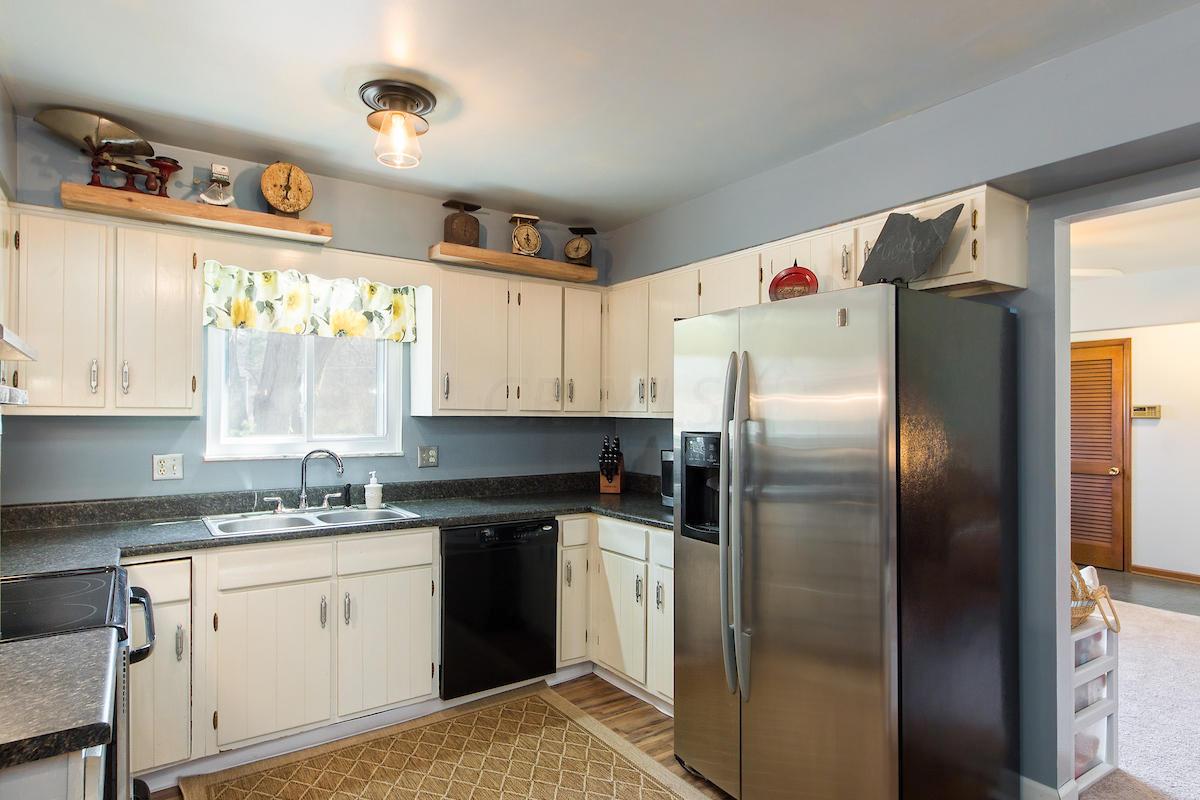 7396 Harriott Road Dublin, OH 43017 - Photo 3 of 21 Gallery Image 3