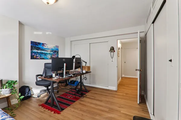 $2,980 | 5801 North Sheridan Road, Unit 3D, Chicago, IL 60660