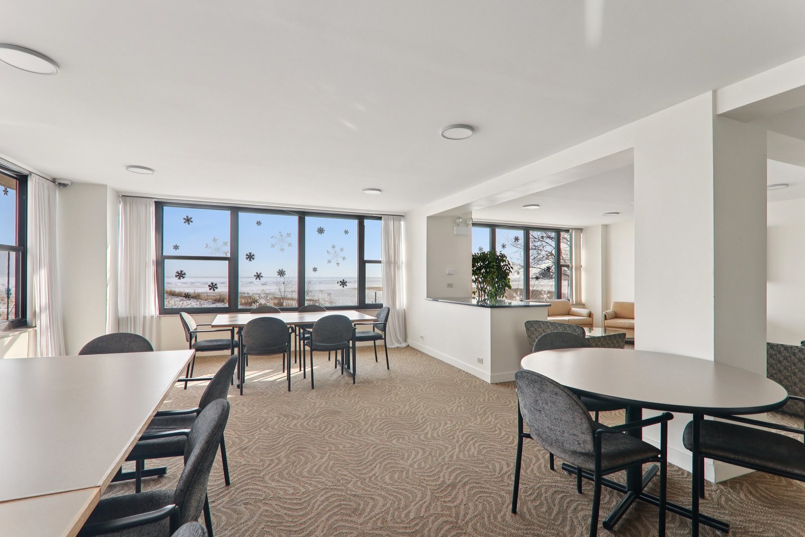 5801 North Sheridan Road, Unit 3D Chicago, IL 60660 - Photo 26 of 28