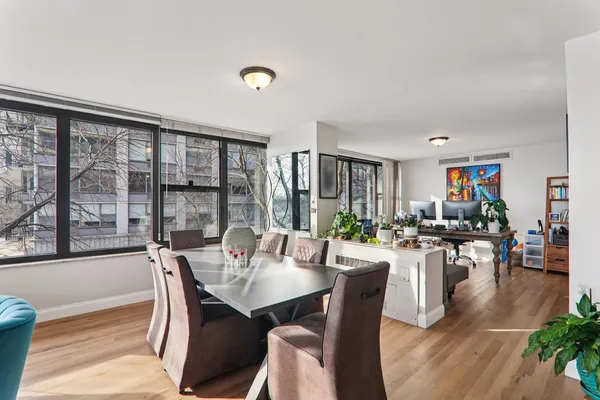 $2,980 | 5801 North Sheridan Road, Unit 3D, Chicago, IL 60660