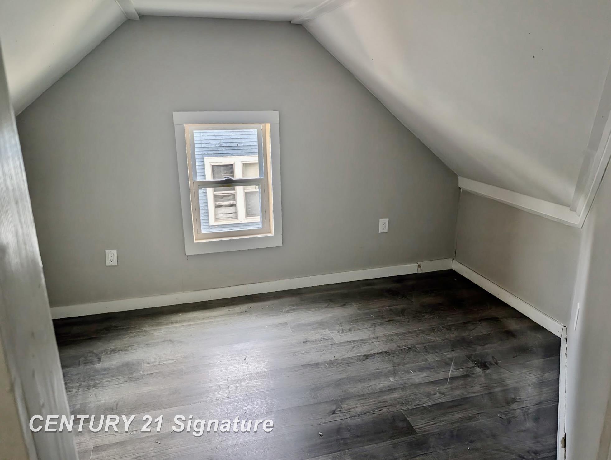 345 Shattuck Road Saginaw, MI 48604 - Photo 13 of 15