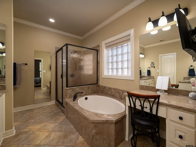 $485,000 | 19560 Sandhill Lane, Flint, TX 75762