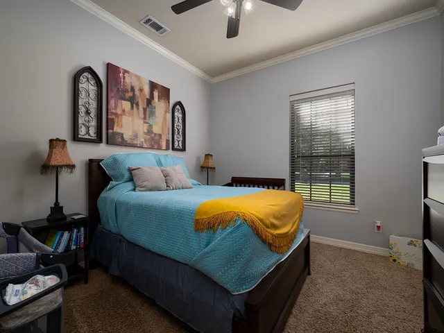 $485,000 | 19560 Sandhill Lane, Flint, TX 75762