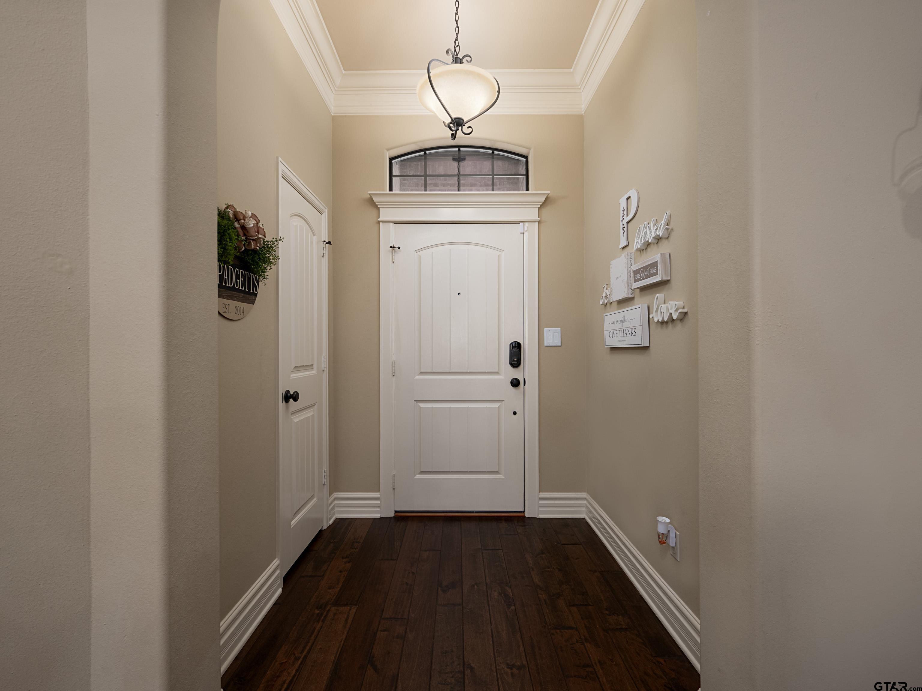 19560 Sandhill Lane Flint, TX 75762 - Photo 7 of 35 a view of hallway with wooden floor
