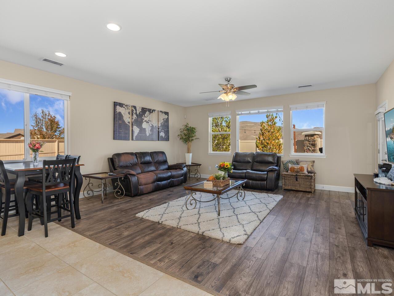 10068 Ignacio Circle Reno, NV 89521 - Photo 4 of 20 Photo 4