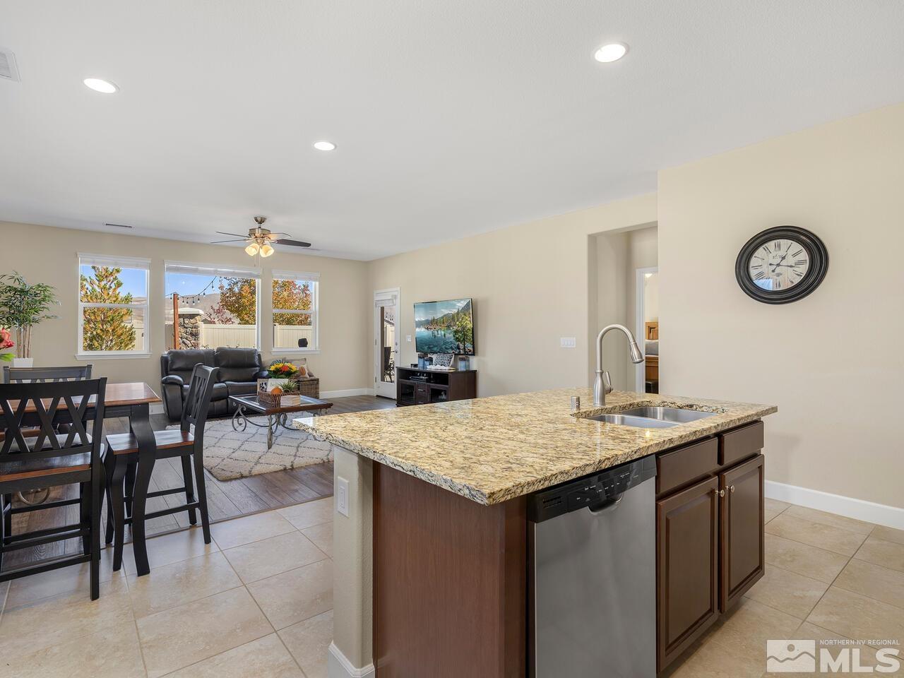 10068 Ignacio Circle Reno, NV 89521 - Photo 5 of 20 Photo 5