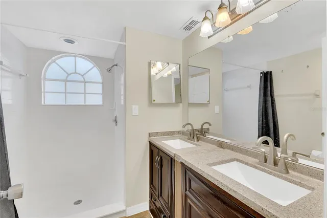 $179,900 | 2721 North Poinciana Boulevard, Unit 163, Kissimmee, FL 34746