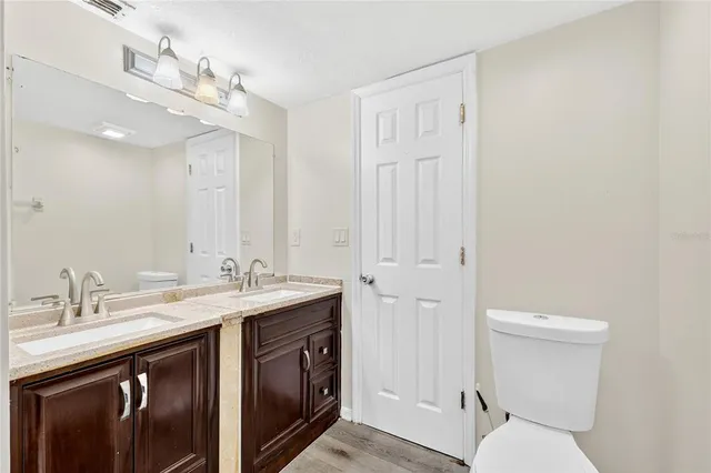 $179,900 | 2721 North Poinciana Boulevard, Unit 163, Kissimmee, FL 34746