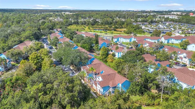 $179,900 | 2721 North Poinciana Boulevard, Unit 163, Kissimmee, FL 34746