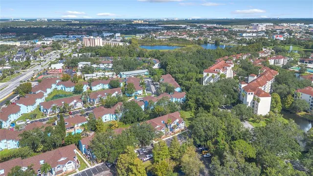 $179,900 | 2721 North Poinciana Boulevard, Unit 163, Kissimmee, FL 34746