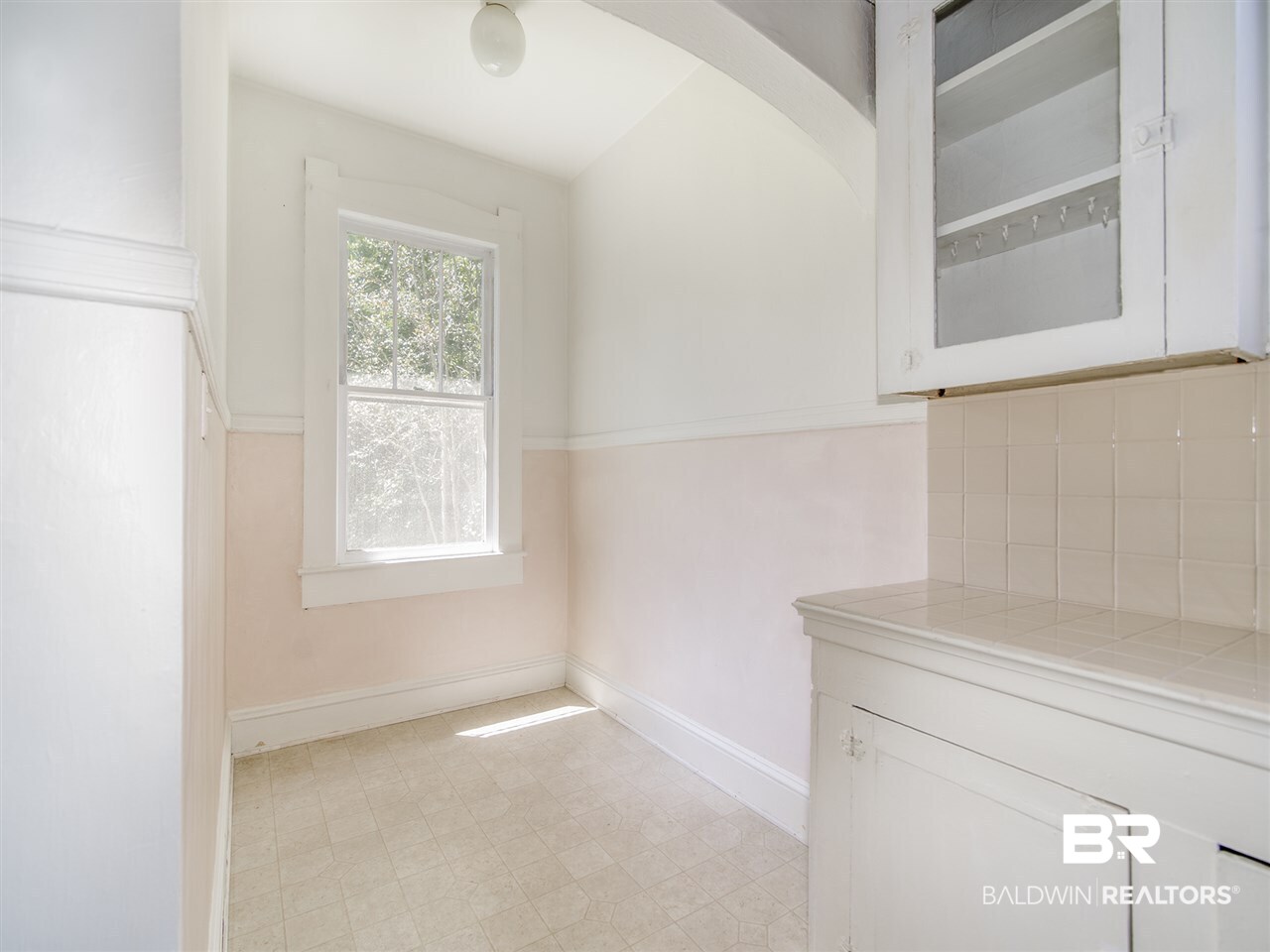 102 Crenshaw Street Mobile, AL 36606 - Photo 6 of 18
