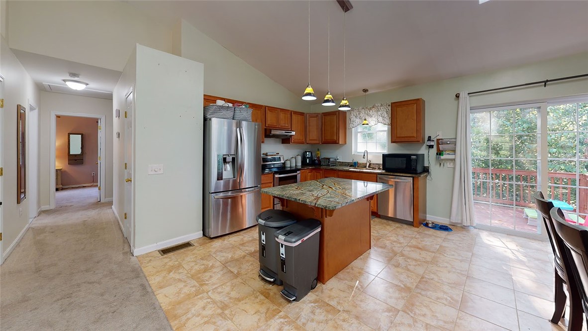 114 Canonchet Road Hopkinton, RI 02832 - Photo 7 of 32