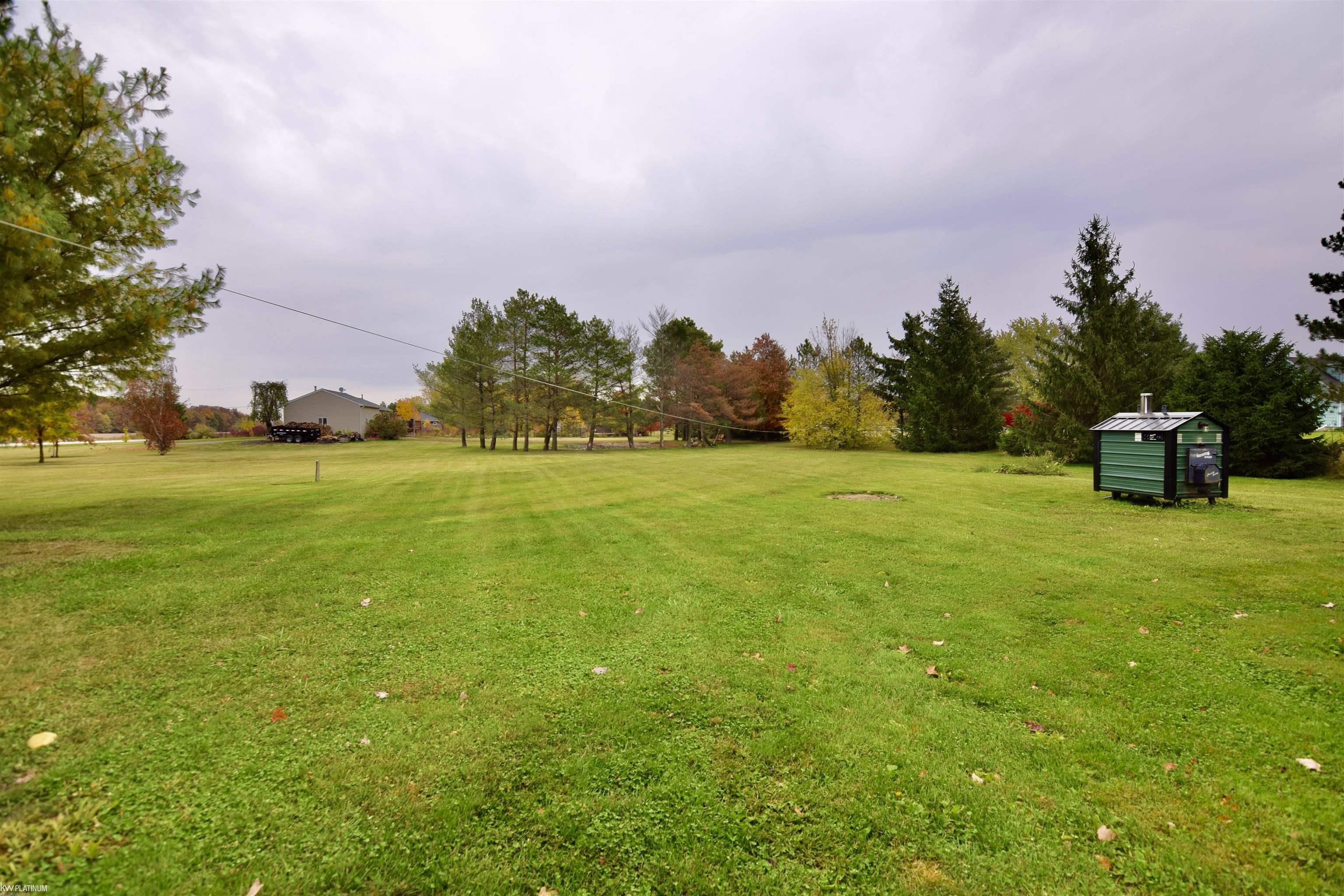 1490 Braidwood Road Memphis, MI 48041 - Photo 20 of 28 50093129-20.JPG