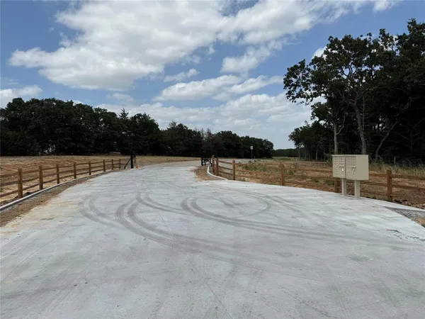 $210,000 | Lot 14 Big Cedar Court, Decatur, TX 76234