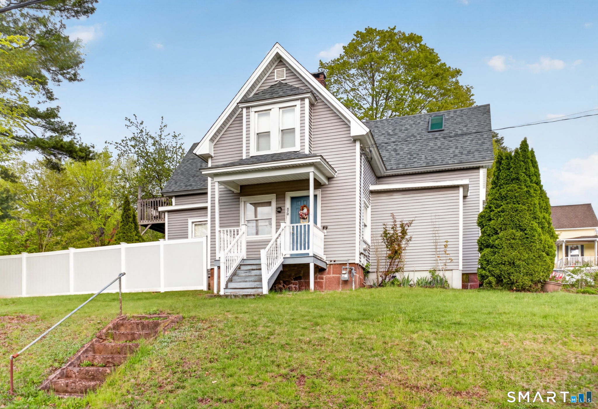 670 Hanover Road Meriden, CT 06451 - Photo 3 of 40 front view of a house with a yard