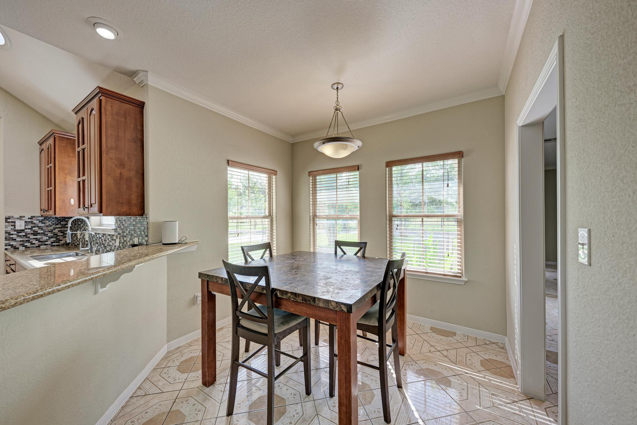 15611 Giese Lane Elgin, TX 78621 - Photo 19 of 40