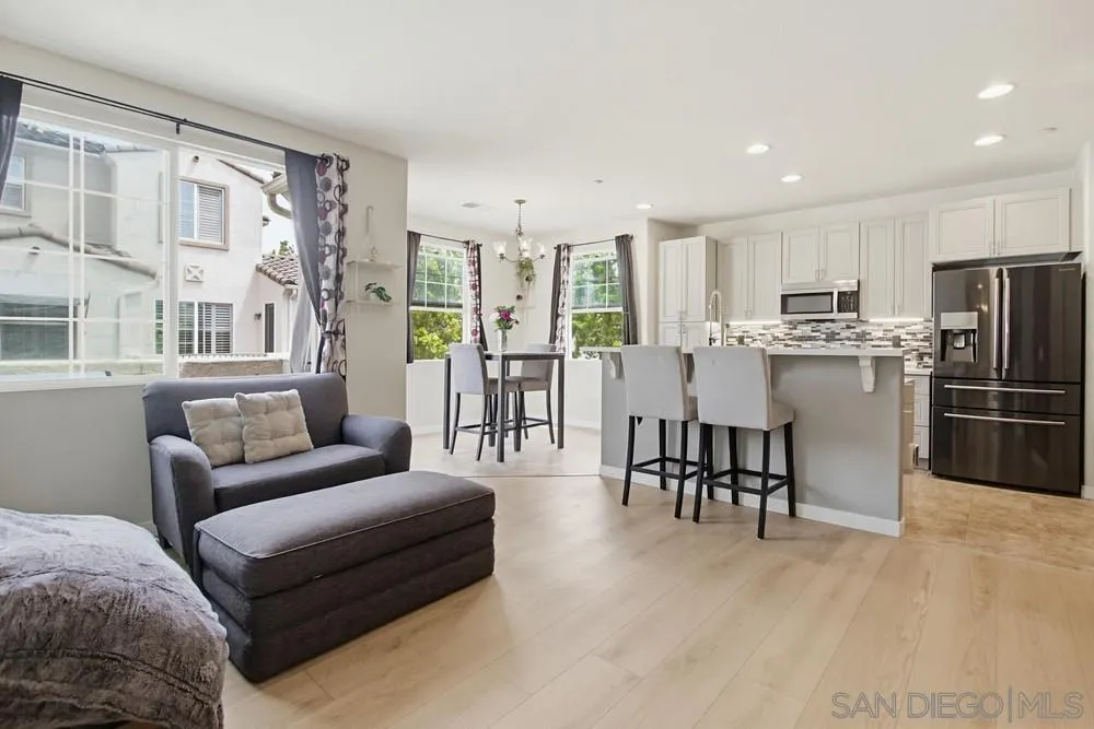 1298 Fools Gold Way, Unit 1 Chula Vista, CA 91913 - Photo 9 of 53