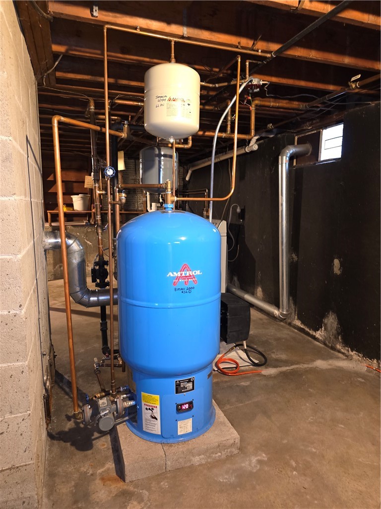 40 Russet Way Cranston, RI 02920 - Photo 29 of 35 Amtrol Hot Water Tank