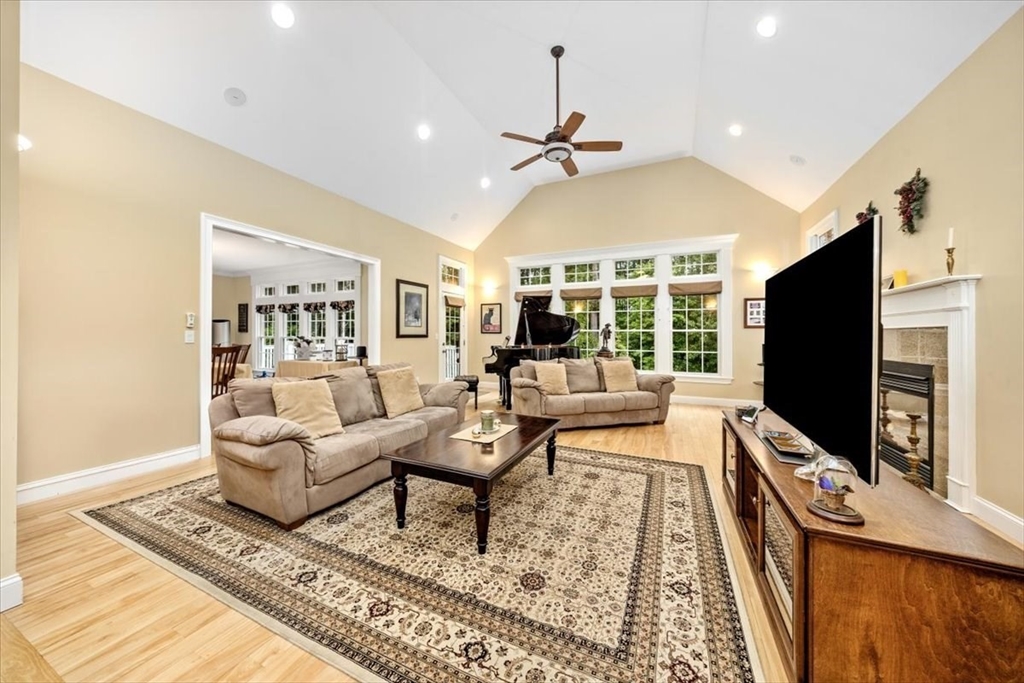 44 Stone Meadow Lane Hanover, MA 02339 - Photo 6 of 42