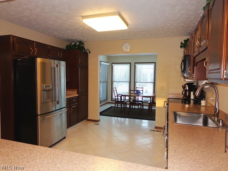 176 Burns Road Elyria, OH 44035 - Photo 11 of 25 Gallery Image 11