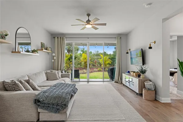 $440,000 | 5607 Del Coronado Drive, Apollo Beach, FL 33572