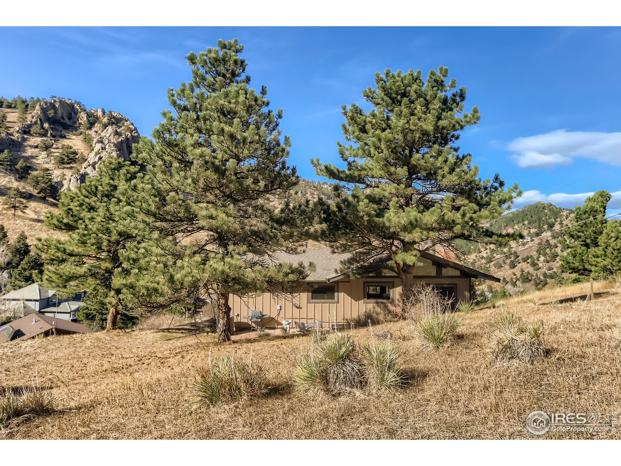 389 South Cedar Brook Road Boulder, CO 80304 - Photo 30 of 30 a view of a backyard of the house