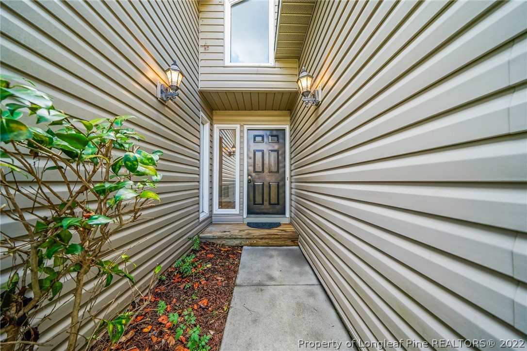 652 Cedar Point Vass, NC 28394 - Photo 4 of 39 Gallery Image 4