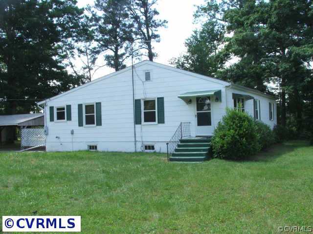 1604 Ridge Road Blackstone, VA 23824 - Photo 1 of 4 Exterior Front