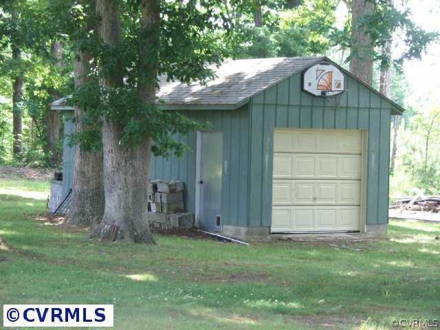 1604 Ridge Road Blackstone, VA 23824 - Photo 3 of 4 Other