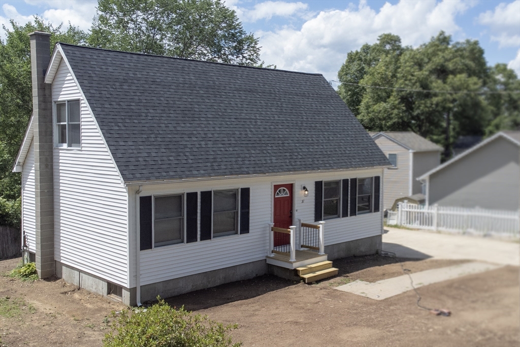 31 Crawford Circle Springfield, MA 01108 - Photo 32 of 41