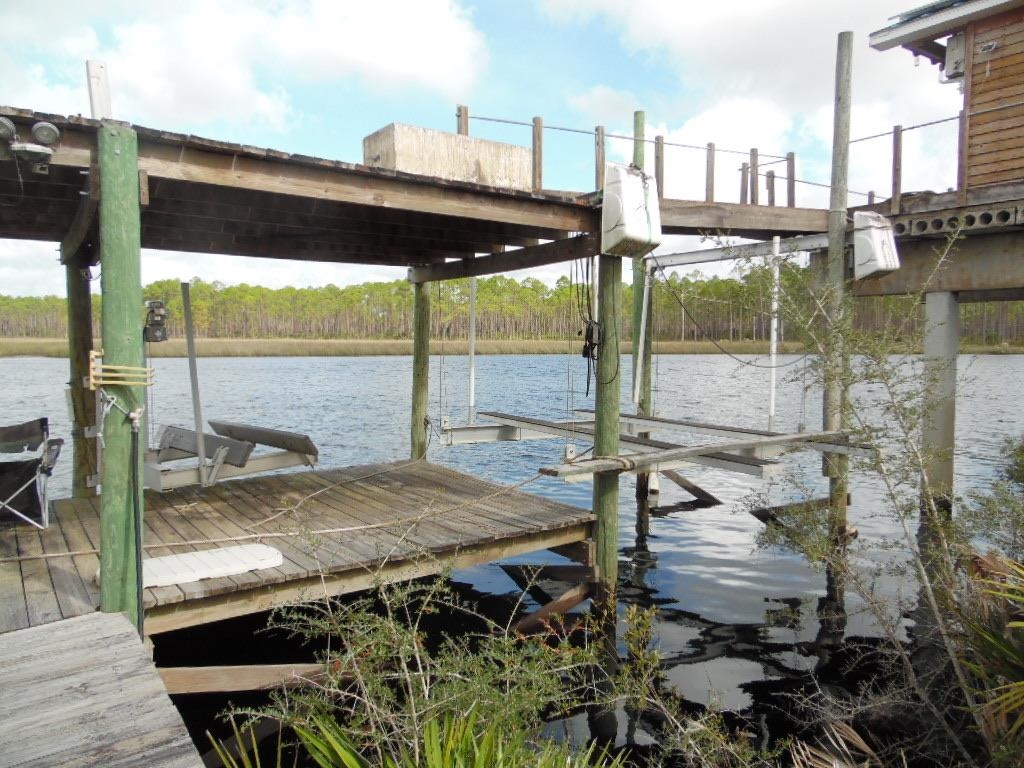 709 Mill Road Carrabelle, FL 32322 - Photo 13 of 33 Gallery Image 13