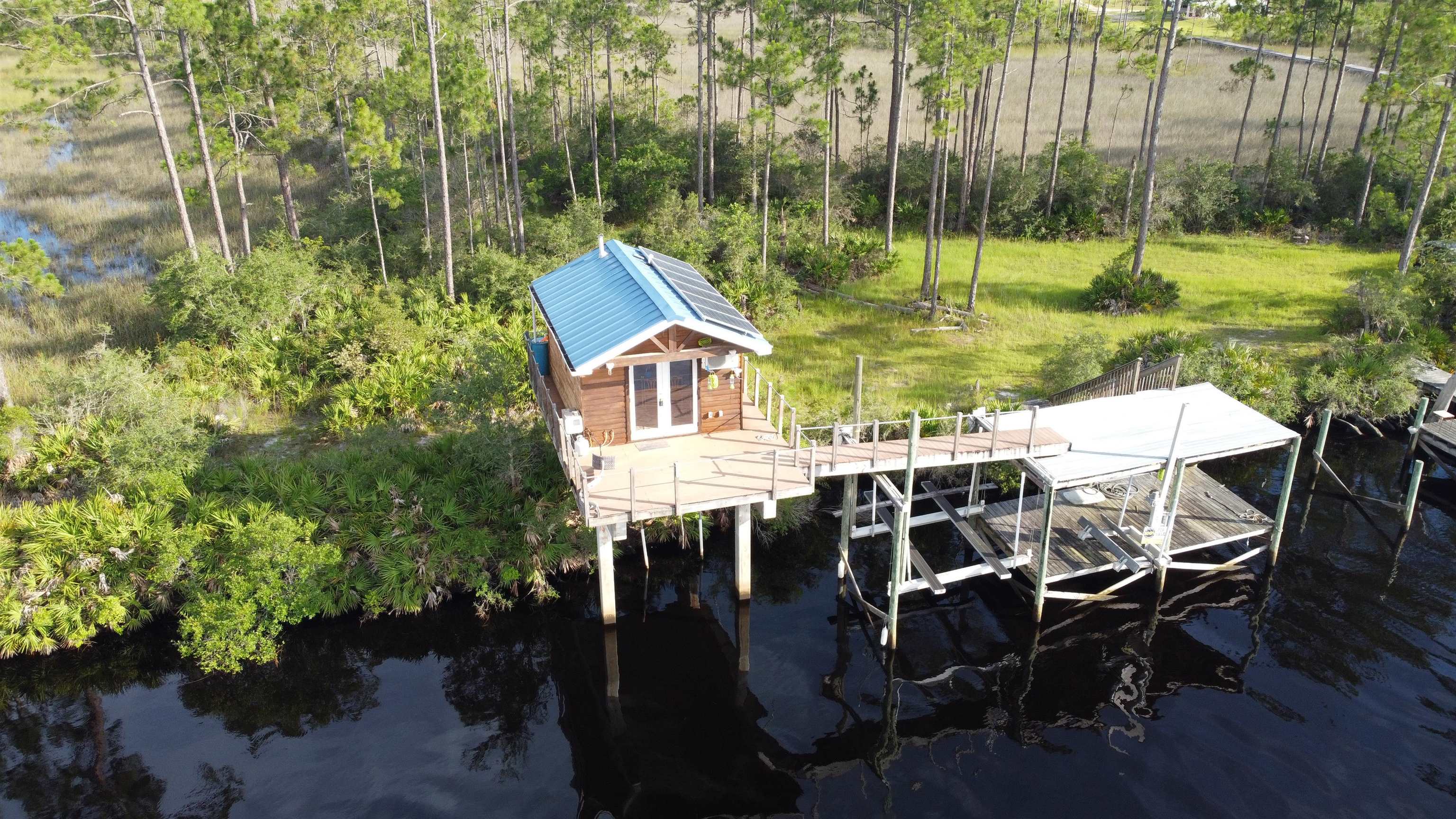 709 Mill Road Carrabelle, FL 32322 - Photo 25 of 33 Gallery Image 25