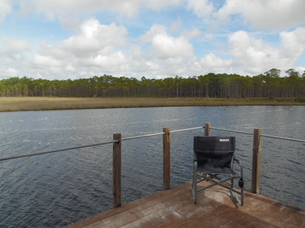 709 Mill Road Carrabelle, FL 32322 - Photo 4 of 33 Gallery Image 4