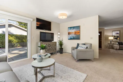 $595,000 | 58 Rambleoak Circle, Sacramento, CA 95831