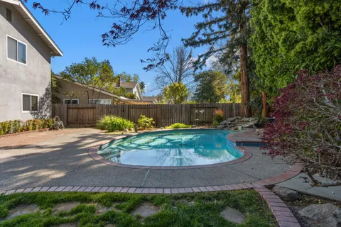 $595,000 | 58 Rambleoak Circle, Sacramento, CA 95831