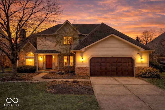 $425,000 | 636 Bakeway Circle, Indianapolis, IN 46231