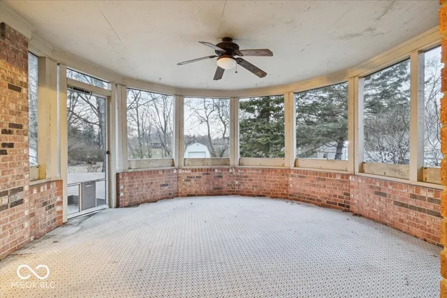 $425,000 | 636 Bakeway Circle, Indianapolis, IN 46231