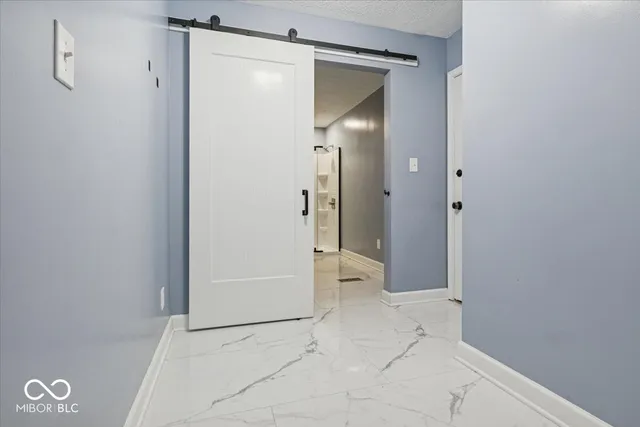 $425,000 | 636 Bakeway Circle, Indianapolis, IN 46231