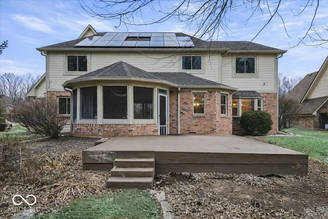 $425,000 | 636 Bakeway Circle, Indianapolis, IN 46231