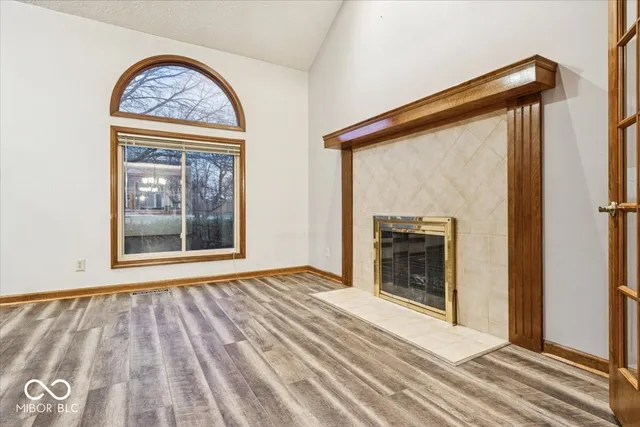 $425,000 | 636 Bakeway Circle, Indianapolis, IN 46231