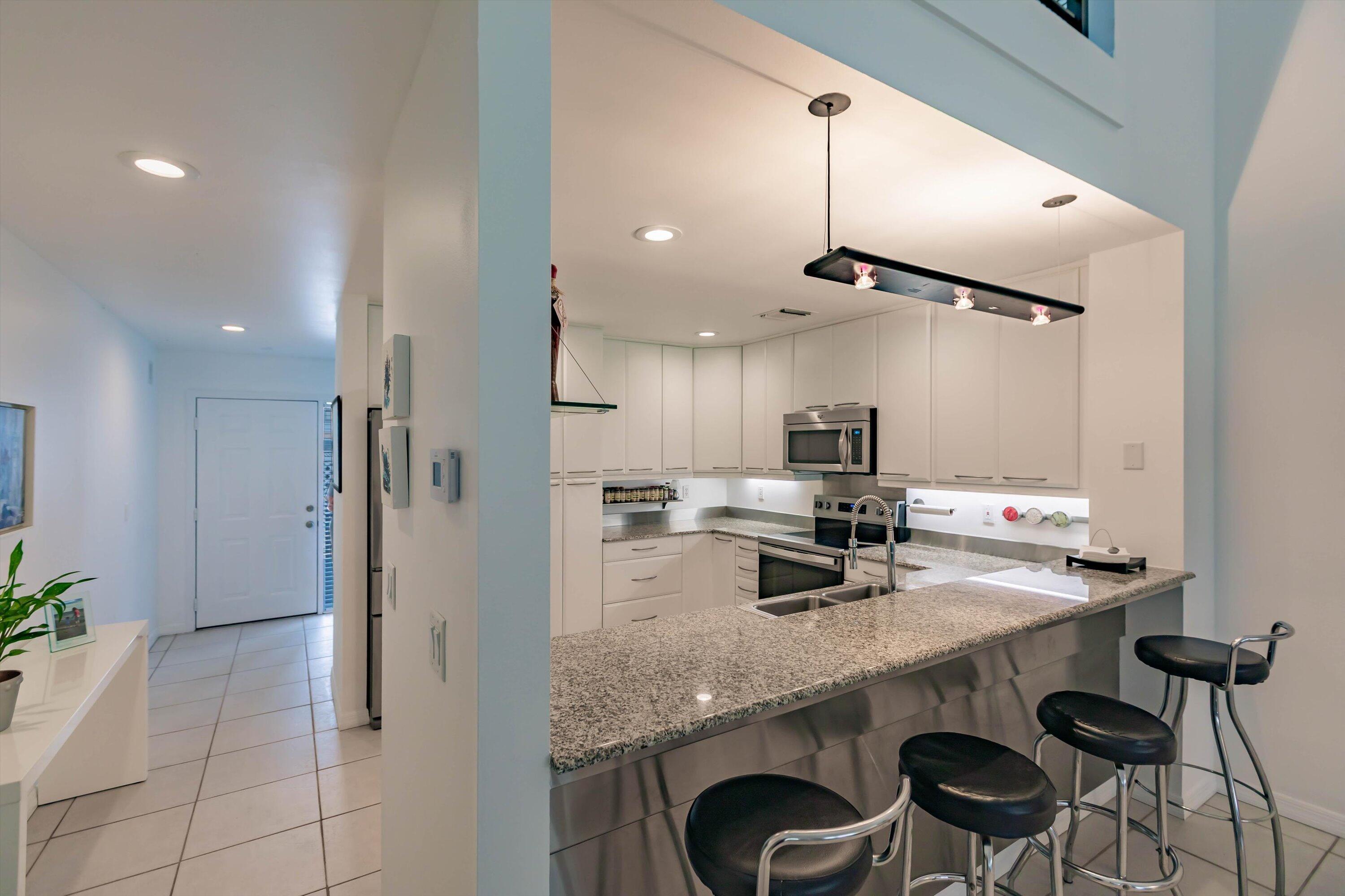 6115 Southeast Georgetown Place, Unit 1006 Hobe Sound, FL 33455 - Photo 19 of 68 14-Photo 017