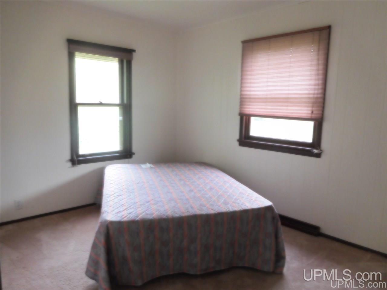 306 5th Street Channing, MI 49815 - Photo 8 of 14